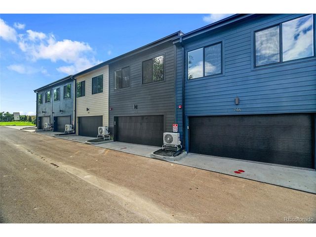 747 E County Line Rd, Erie, CO 80516