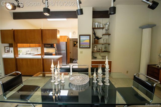9302 Green Tree Drive, Grand Blanc Charter Township, MI 48439