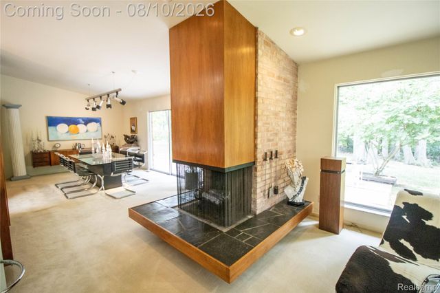 9302 Green Tree Drive, Grand Blanc Charter Township, MI 48439