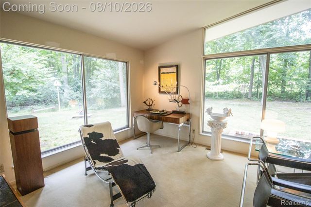 9302 Green Tree Drive, Grand Blanc Charter Township, MI 48439