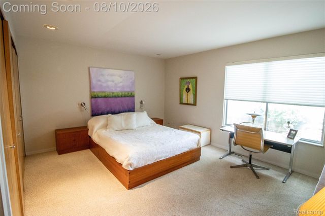 9302 Green Tree Drive, Grand Blanc Charter Township, MI 48439