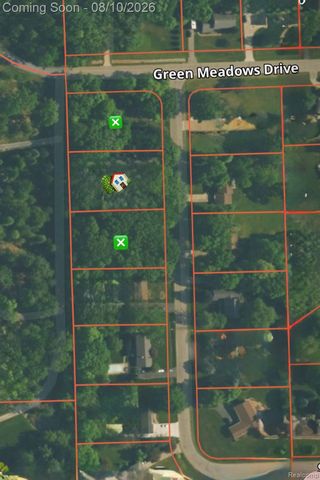 9302 Green Tree Drive, Grand Blanc Charter Township, MI 48439