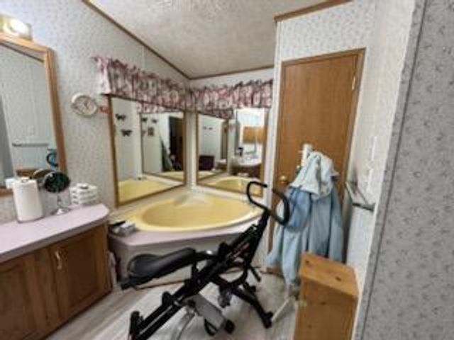 2567 S Sportsman Drive, Big Prairie Twp, MI 49349