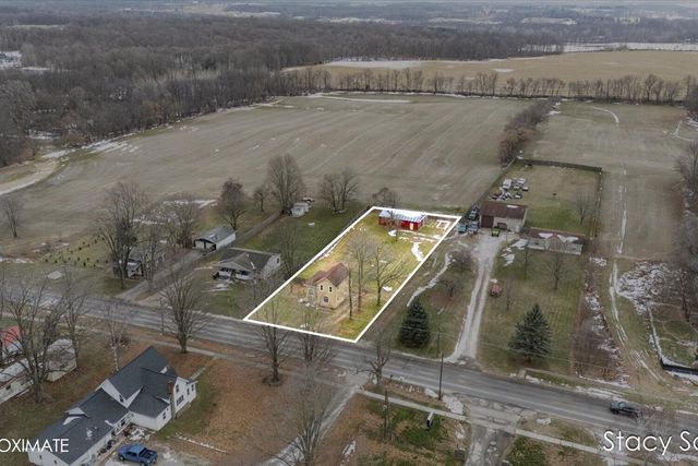 344 E Main Street, Vermontville, MI 49096