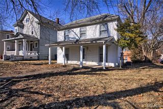 457 E Vandalia B, Edwardsville, IL 62025