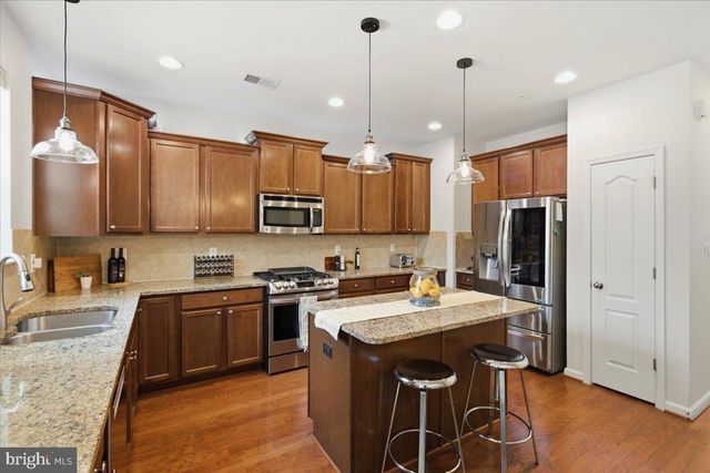 658 HIGHLAND FARMS CIR, Gambrills, MD 21054