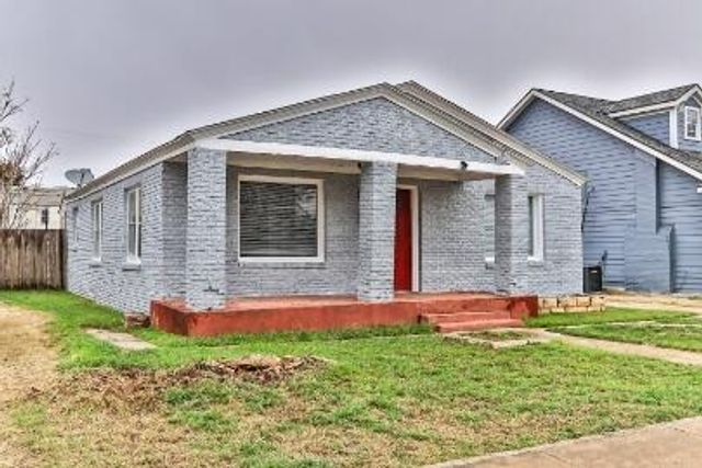 2310 15th Street, Lubbock, TX 79401
