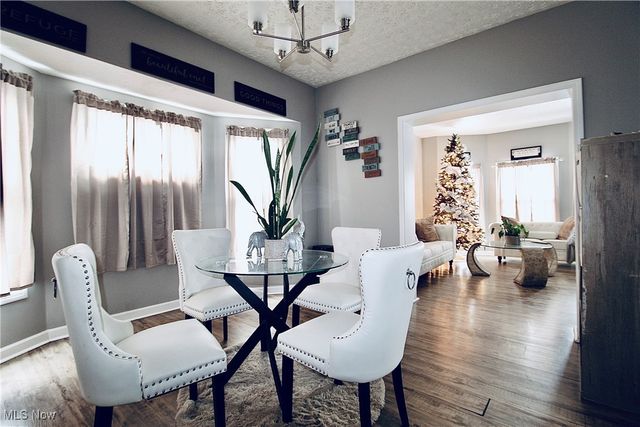 1122 West Avenue, Elyria, OH 44035