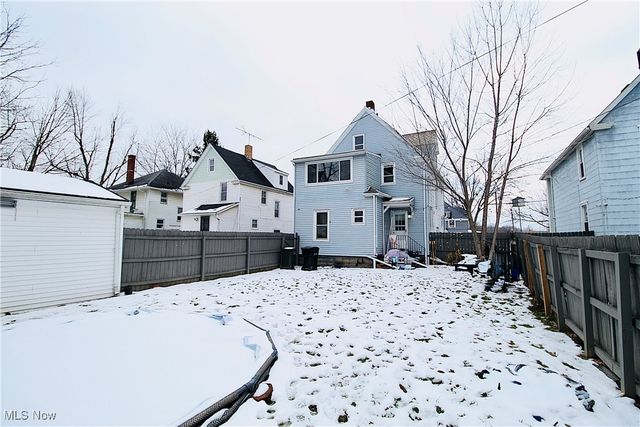 1122 West Avenue, Elyria, OH 44035