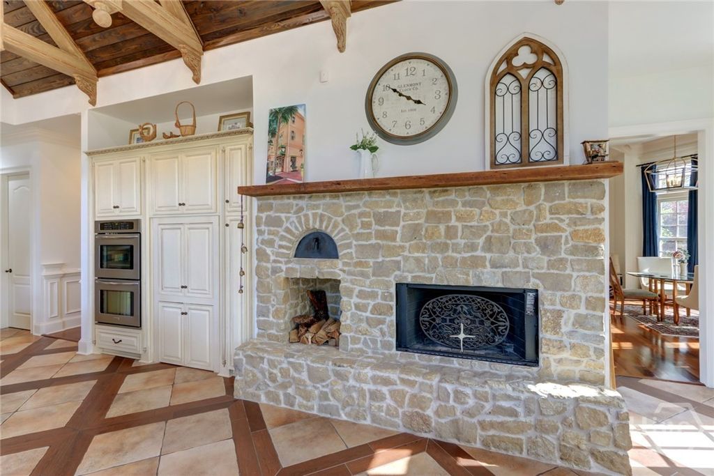 Image 25 of property listing at 135 Puttenham Crossing, Pooler, GA 31322