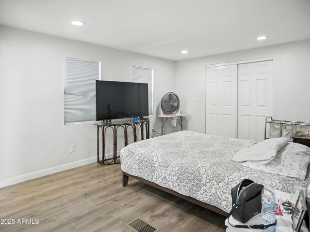 1001 N 43RD Avenue 282, Phoenix, AZ 85009