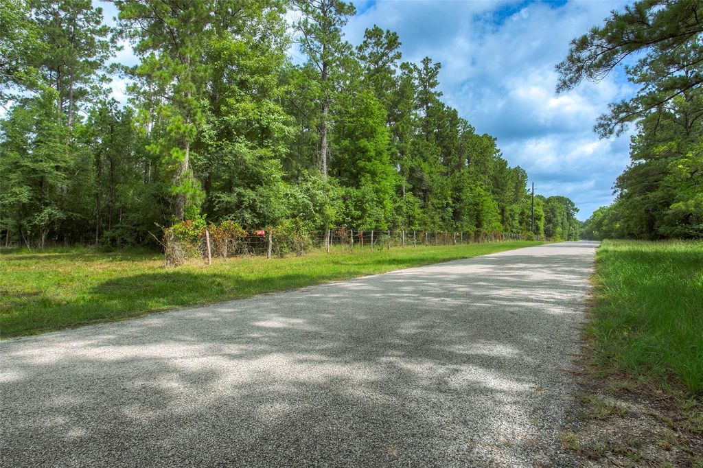 Lot 5 Utley Road, Huntsville, TX 77320