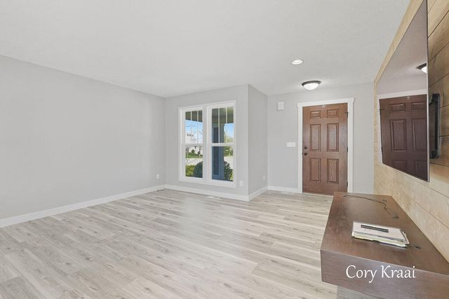 6233 Norfolk Drive, Norton Shores, MI 49444