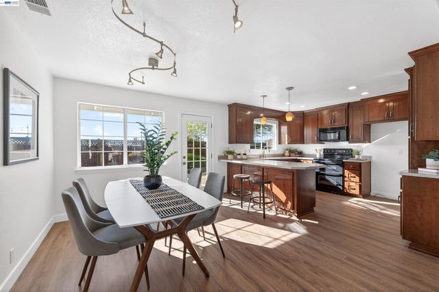 1185 El Dorado Drive, Livermore, CA 94550