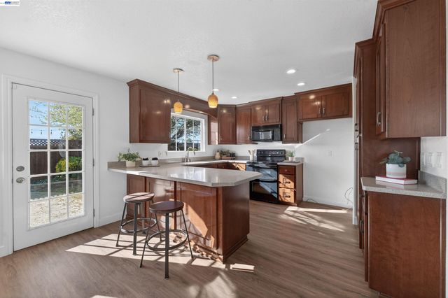 1185 El Dorado Drive, Livermore, CA 94550