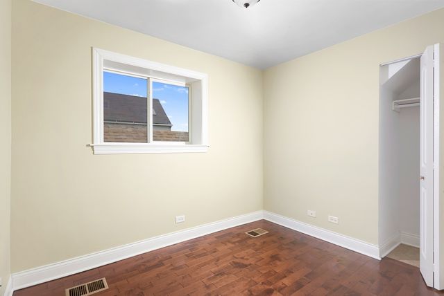 2649 W 21st Place, Chicago, IL 60608