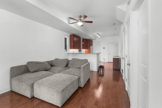 2649 W 21st Place, Chicago, IL 60608