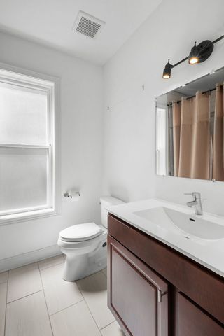 2649 W 21st Place, Chicago, IL 60608