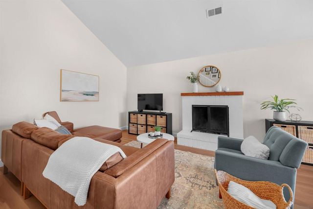 10352 CARIOCA CT, San Diego, CA 92124