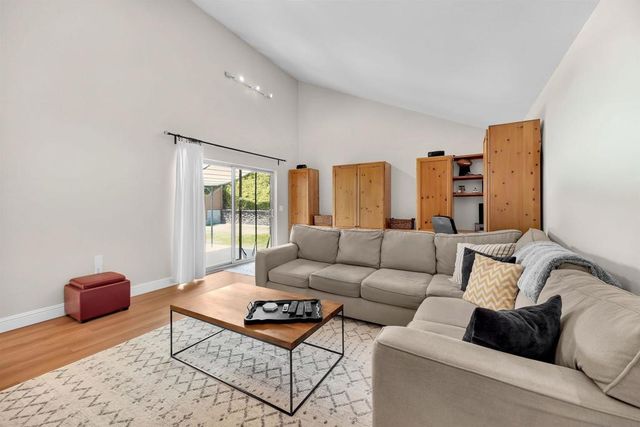 10352 CARIOCA CT, San Diego, CA 92124