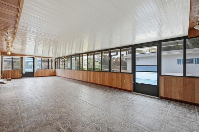 11 WILDWOOD DRIVE, Edgewater, FL 32132