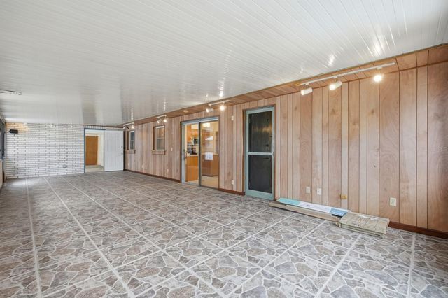 11 WILDWOOD DRIVE, Edgewater, FL 32132