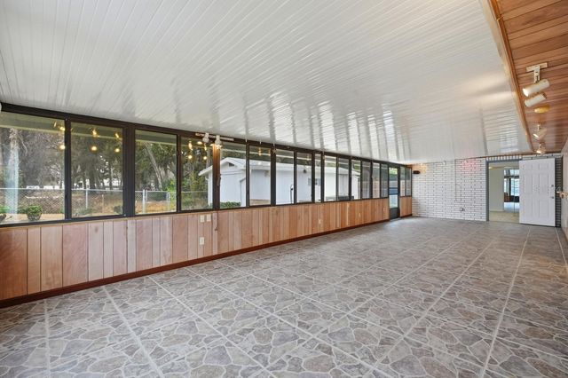 11 WILDWOOD DRIVE, Edgewater, FL 32132