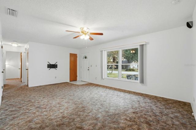 11 WILDWOOD DRIVE, Edgewater, FL 32132