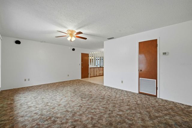 11 WILDWOOD DRIVE, Edgewater, FL 32132