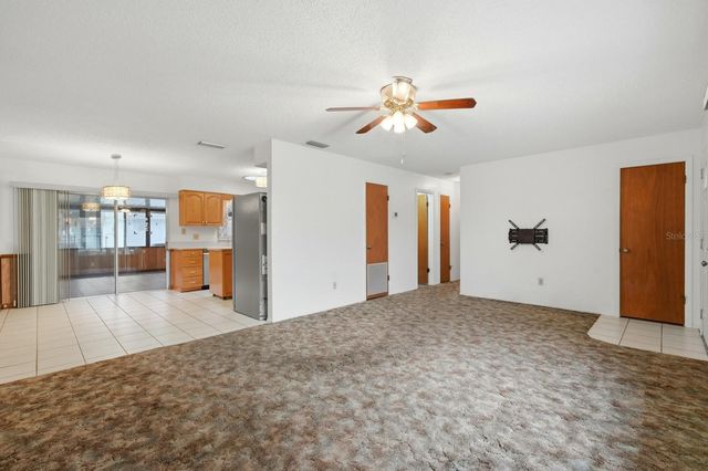 11 WILDWOOD DRIVE, Edgewater, FL 32132