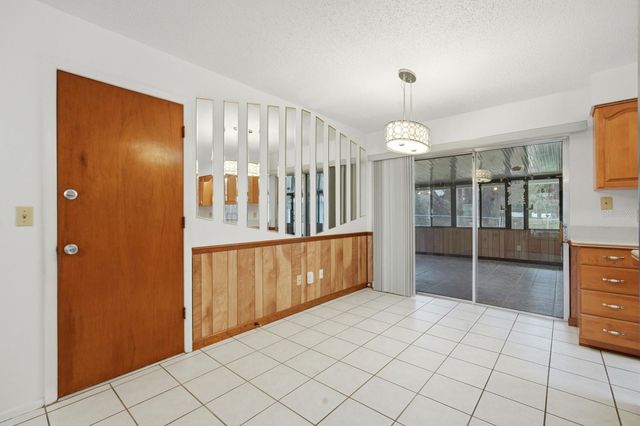 11 WILDWOOD DRIVE, Edgewater, FL 32132