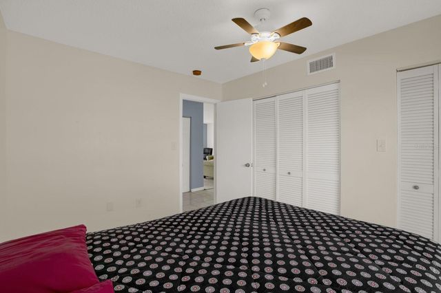 4939 FLORAMAR TERRACE 204, New Port Richey, FL 34652