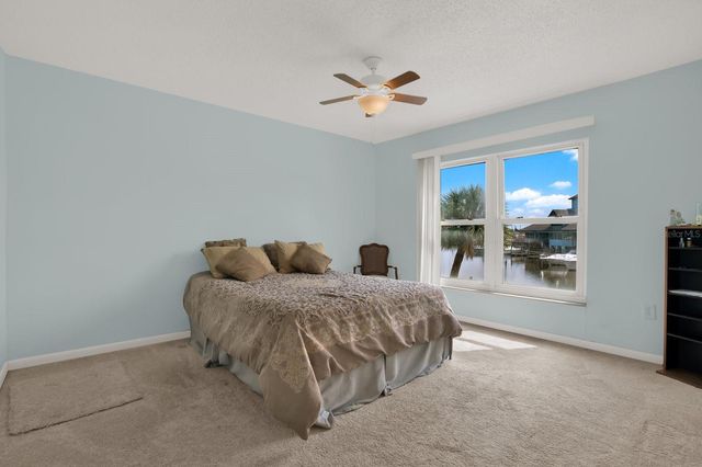 4939 FLORAMAR TERRACE 204, New Port Richey, FL 34652