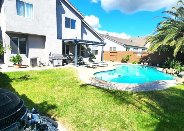 1454 Trellis St, Manteca, CA 95336