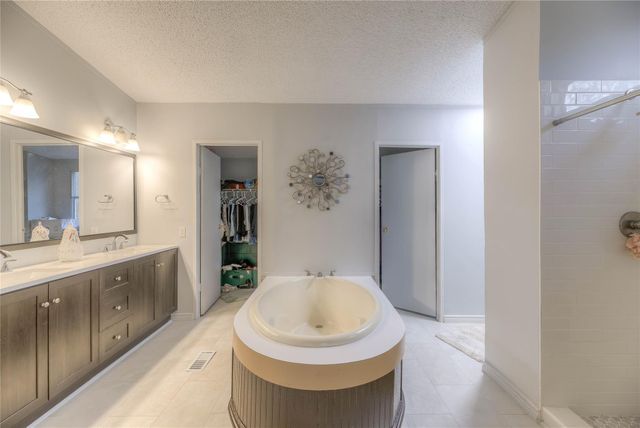 17709 Pine View Drive, Conroe, TX 77302