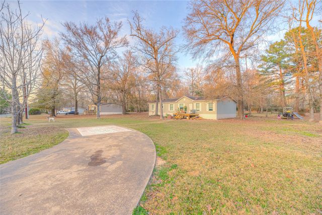 17709 Pine View Drive, Conroe, TX 77302