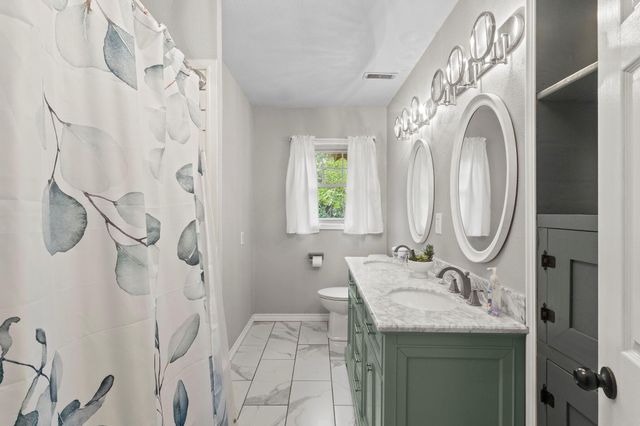 301 N Pine Street, Woodville, TX 75979