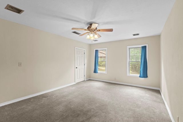 301 N Pine Street, Woodville, TX 75979