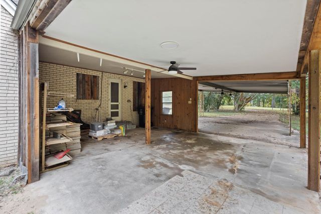 301 N Pine Street, Woodville, TX 75979