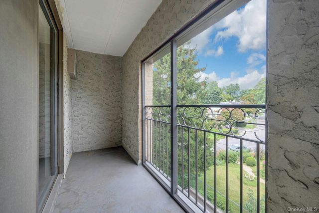 2 Park Avenue 2C, Eastchester, NY 10709