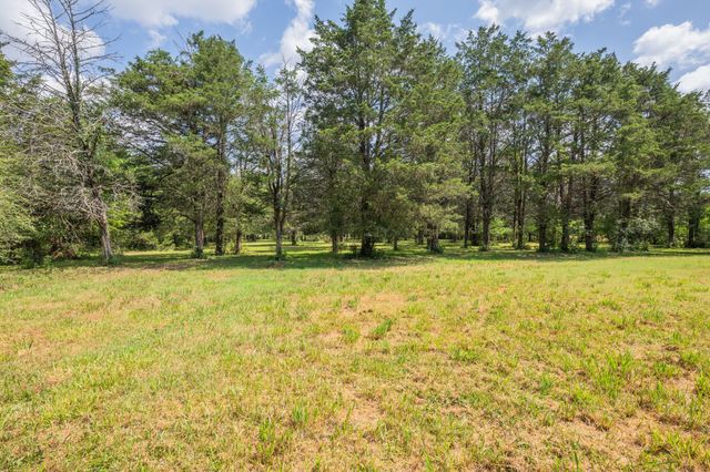 2065 Kidd Rd, Nolensville, TN 37135