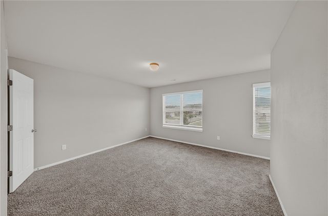 949 E Sparrow Circle, Fayetteville, AR 72701
