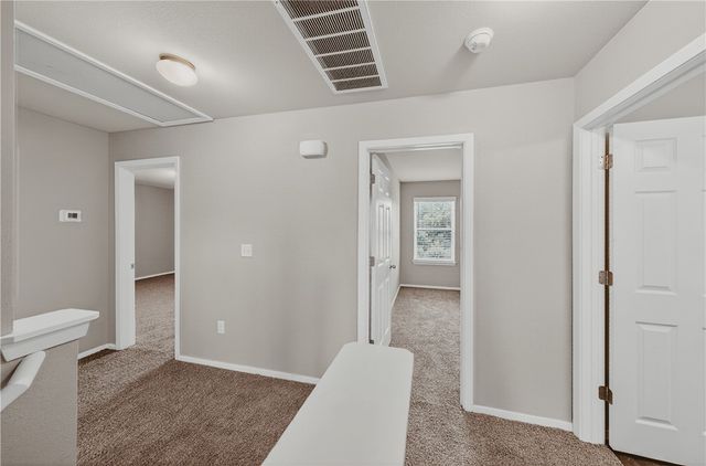949 E Sparrow Circle, Fayetteville, AR 72701