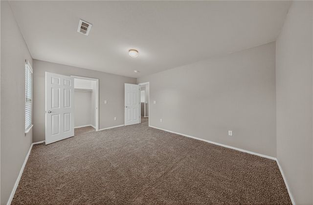 949 E Sparrow Circle, Fayetteville, AR 72701