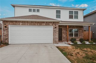 949 E Sparrow Circle, Fayetteville, AR 72701