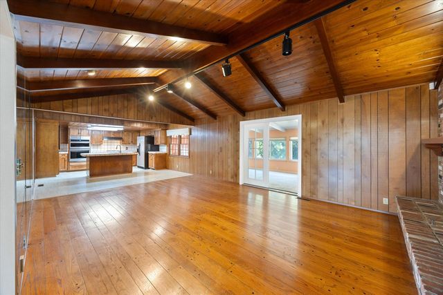 1786 Le Bec Ct, Lodi, CA 95240