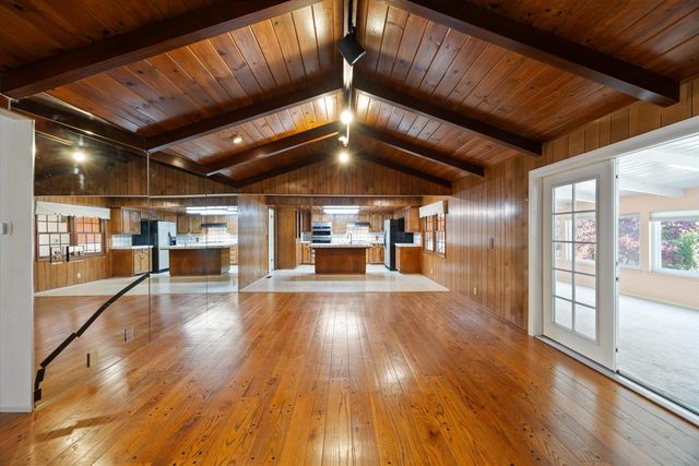 1786 Le Bec Ct, Lodi, CA 95240