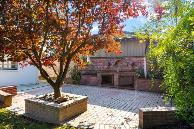 1786 Le Bec Ct, Lodi, CA 95240