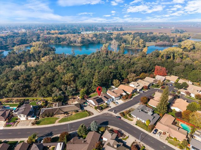 1786 Le Bec Ct, Lodi, CA 95240