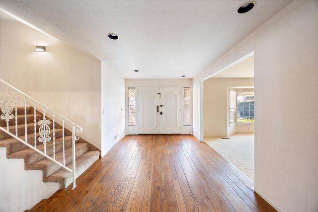 1786 Le Bec Ct, Lodi, CA 95240